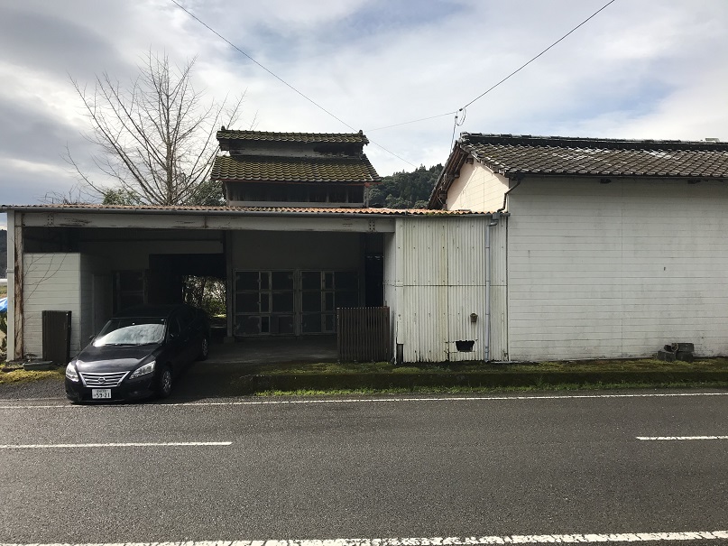 高岡町内山　土地